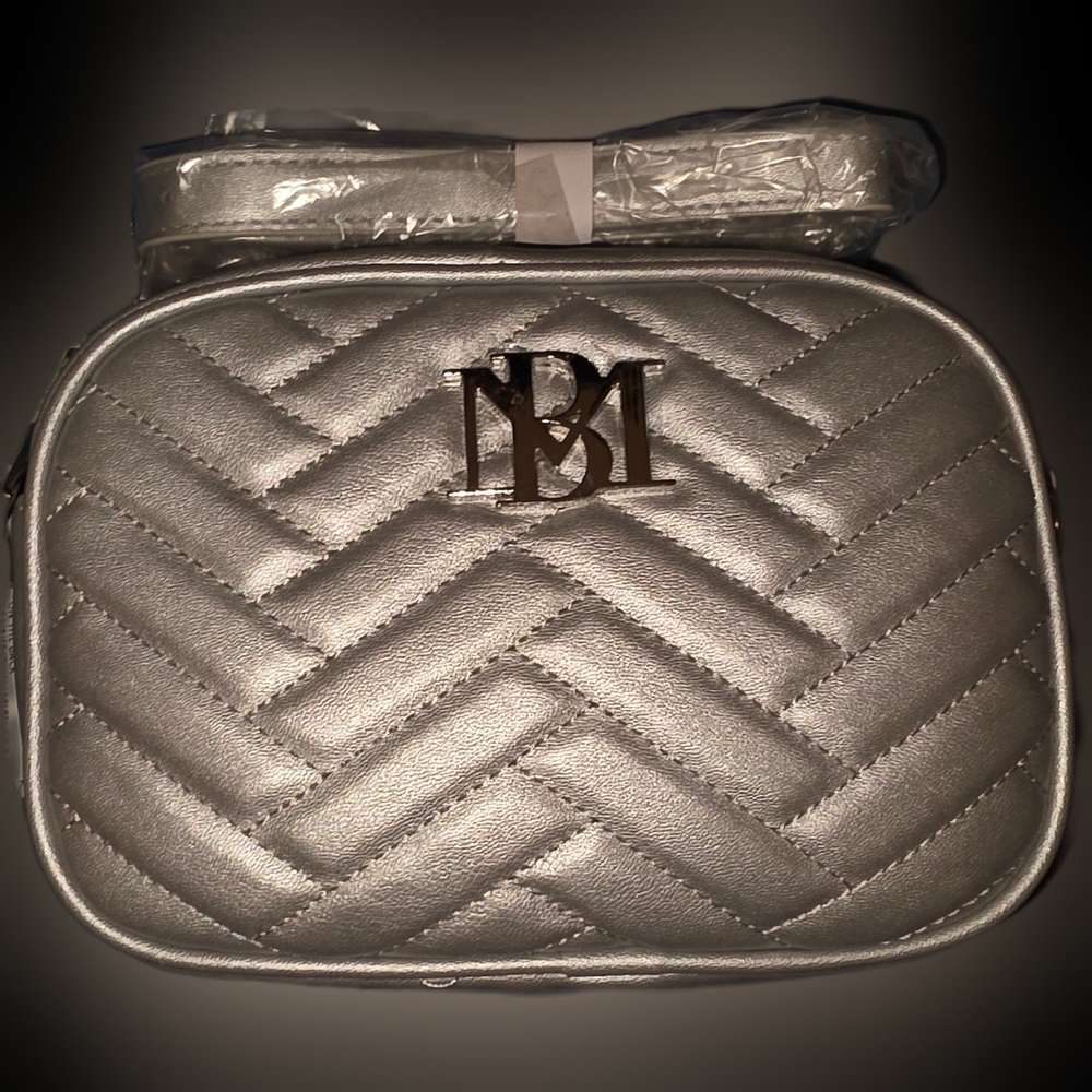 Badgley Mischka Metallic Gray Camera Bag